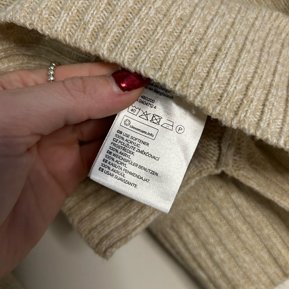 H&M knit - Picture 6 of 7